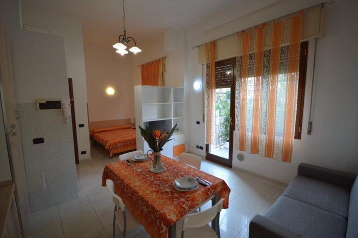 Riva Beach Apartment 里瓦利古雷 外观 照片