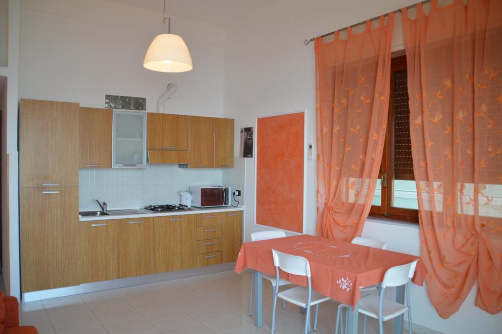 Riva Beach Apartment 里瓦利古雷 外观 照片